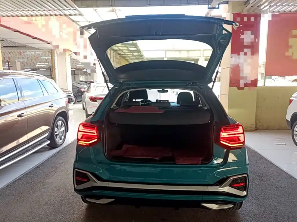 Audi Q2L — миниатюра 19