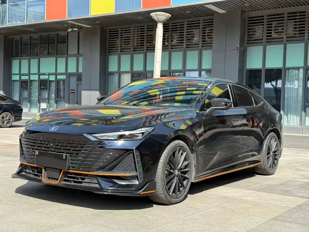 Changan UNI-V 2024