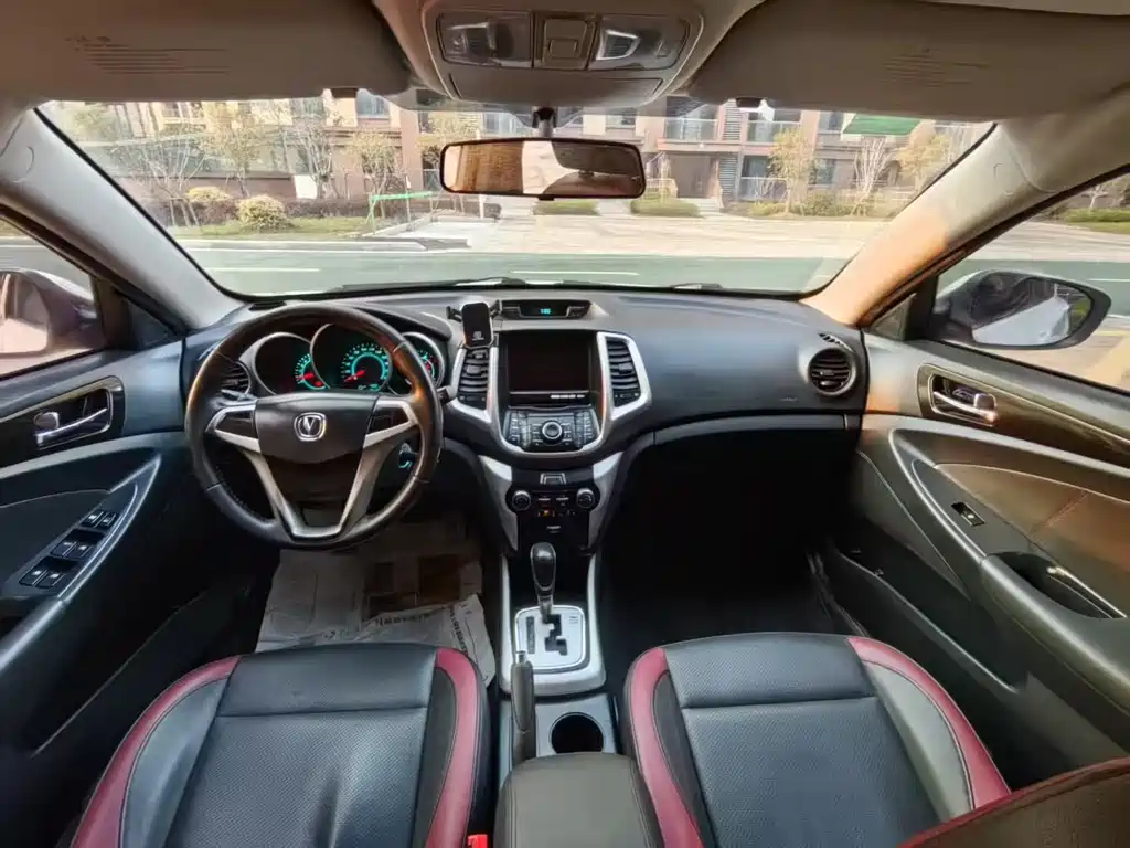 Changan EadoXT XT 2013 1.6L AT IV