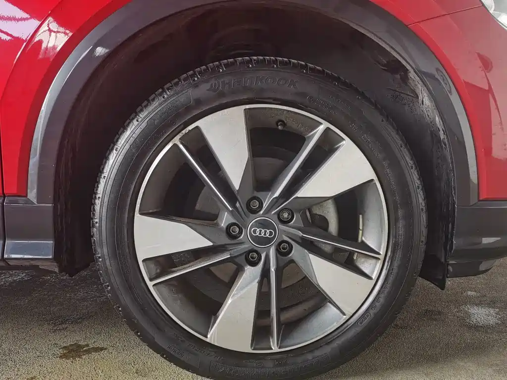 Audi Q2L — миниатюра 10