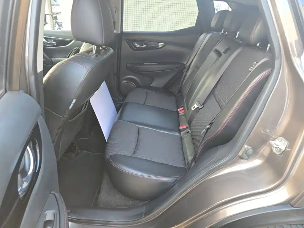 Nissan Qashqai — миниатюра 17