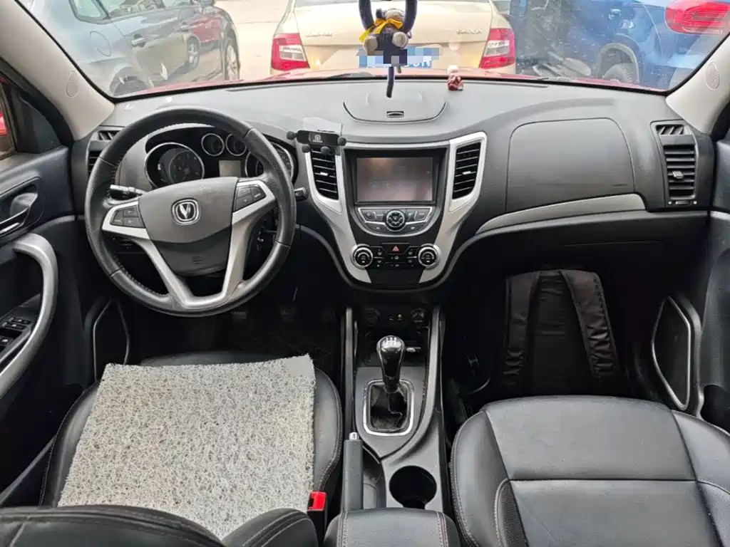 Changan CS35 — миниатюра 10