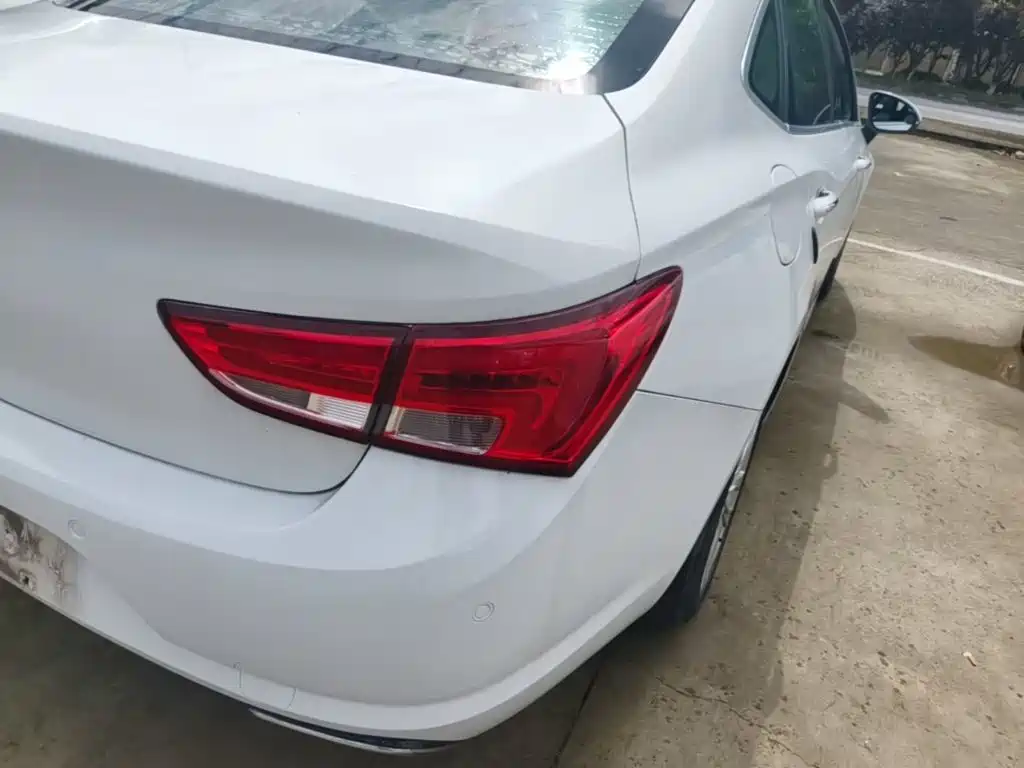 Buick Verano — миниатюра 8