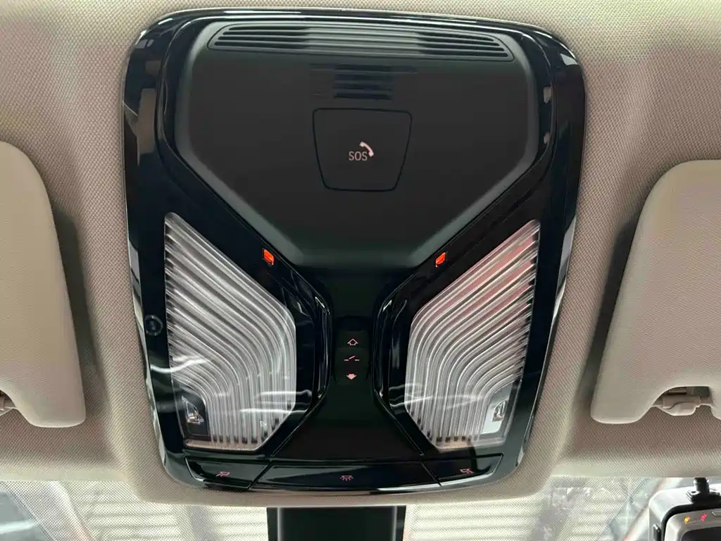 BMW 3 Series — миниатюра 14