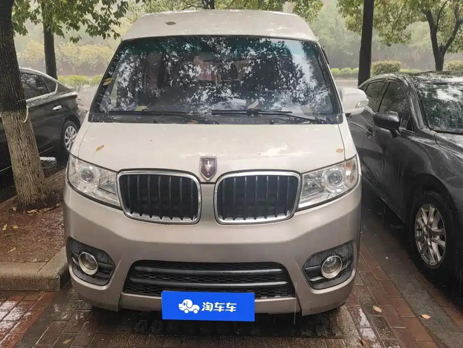 Jinbei Hiace X30L — миниатюра 2
