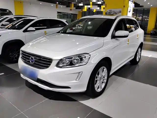 VOLVO XC60 2016