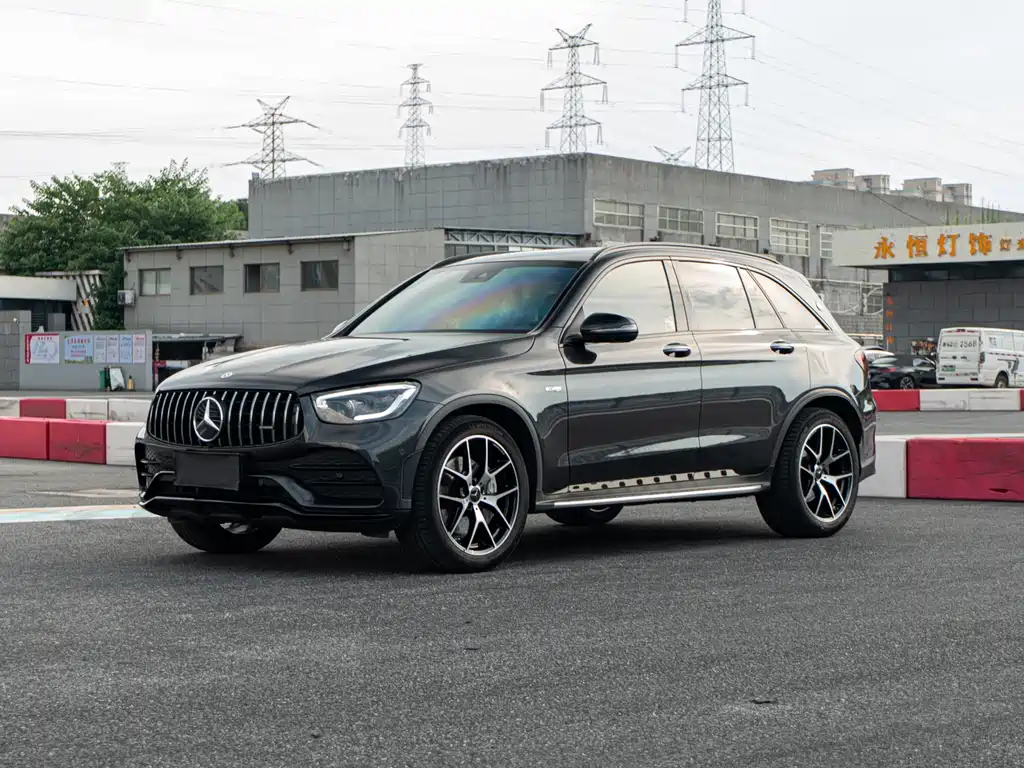 Mercedes-Benz GLC AMG