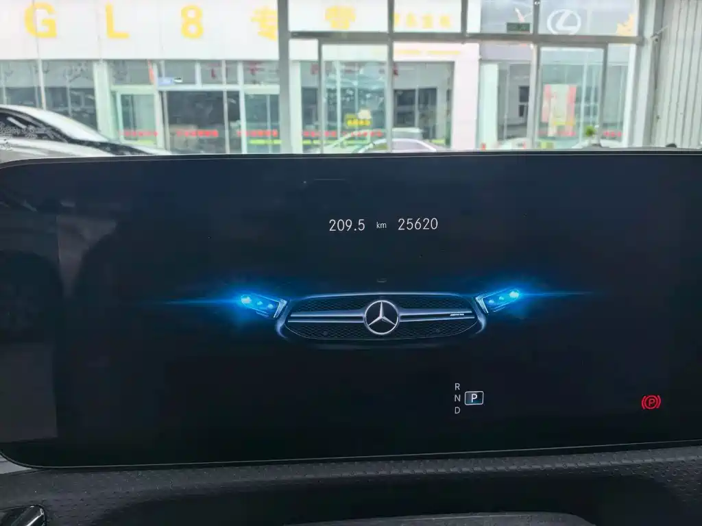 Mercedes-Benz A-Class AMG — миниатюра 8
