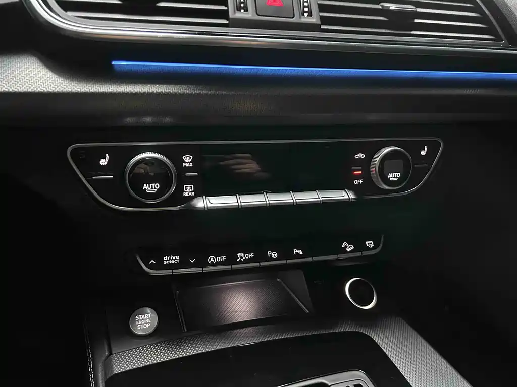 Audi Q5L 2022 45T Luxury