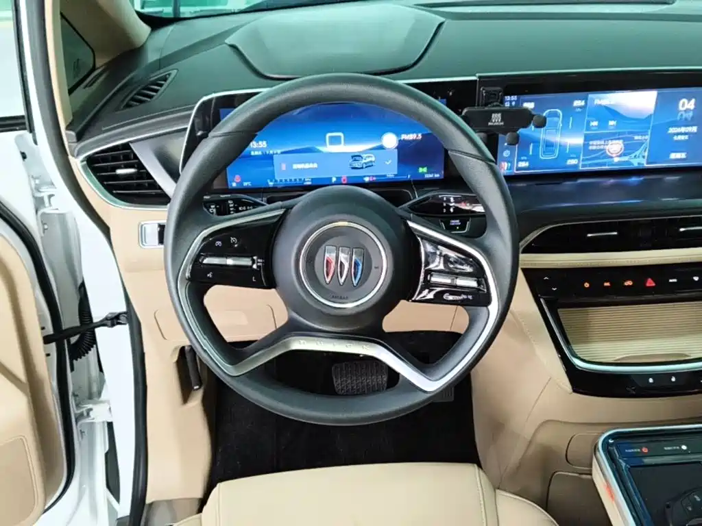 Buick GL8 — миниатюра 11