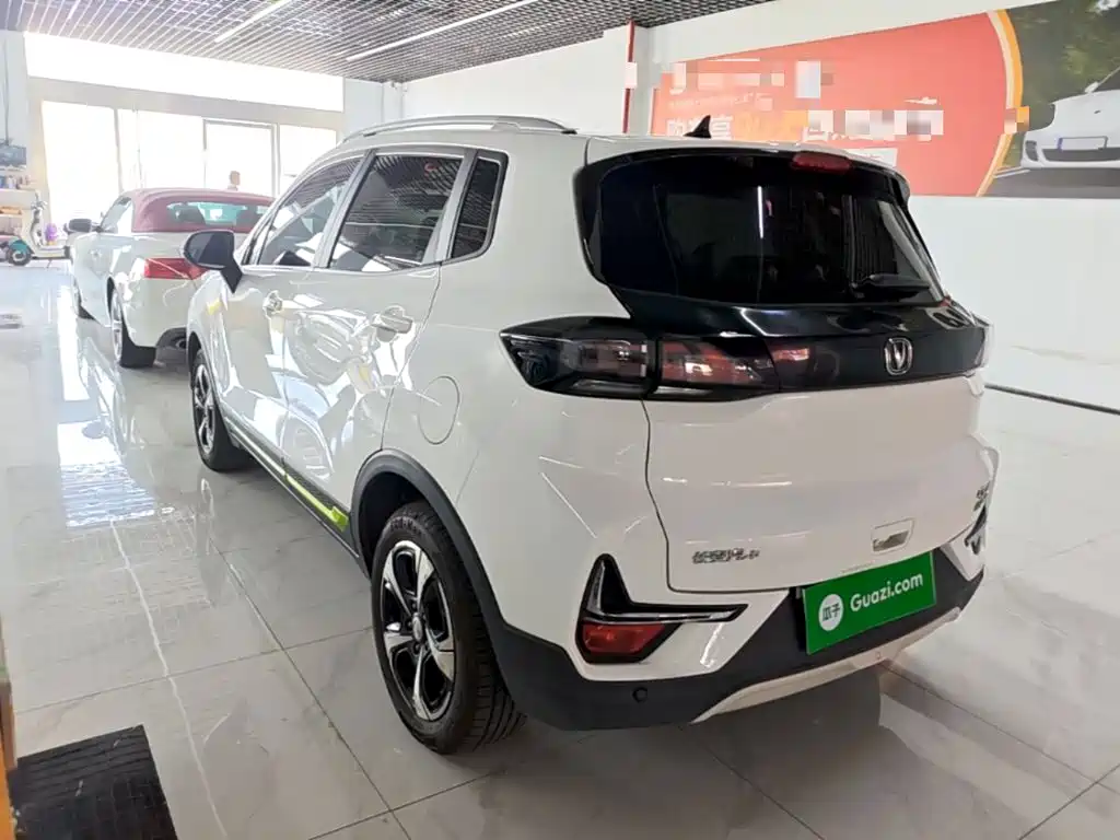 Changan New Energy E-Pro — миниатюра 5