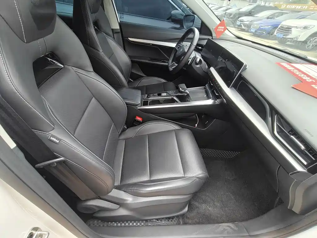 MG MG5 Scorpio — миниатюра 10