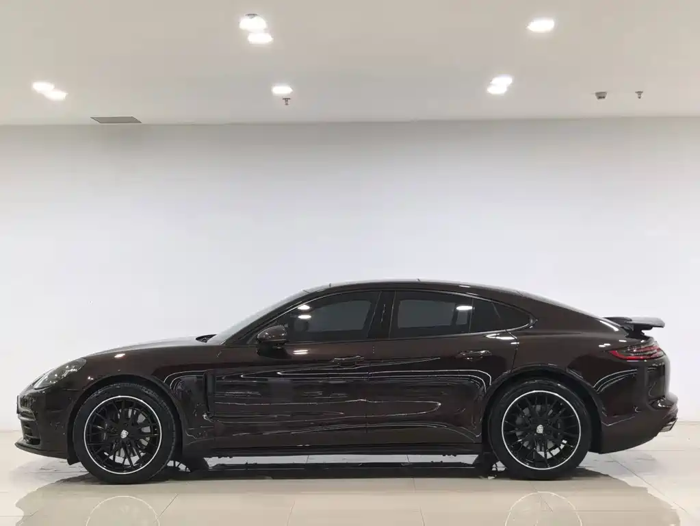 Porsche Panamera — миниатюра 3