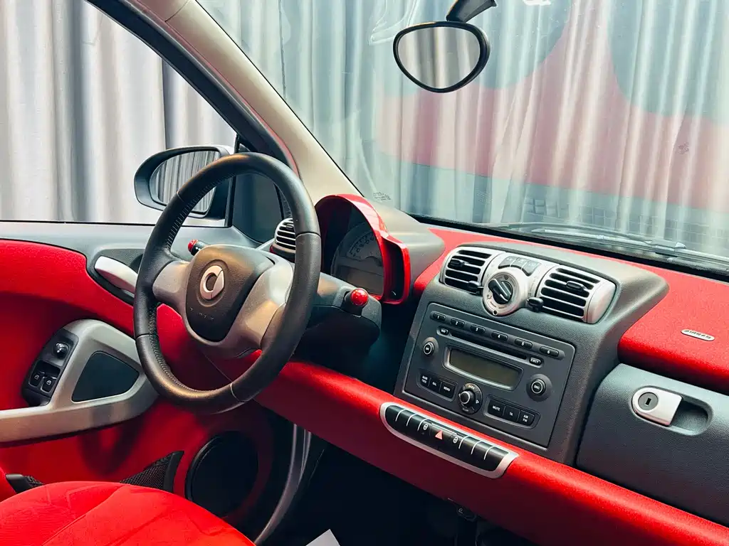 smart Smart Fortwo — миниатюра 11