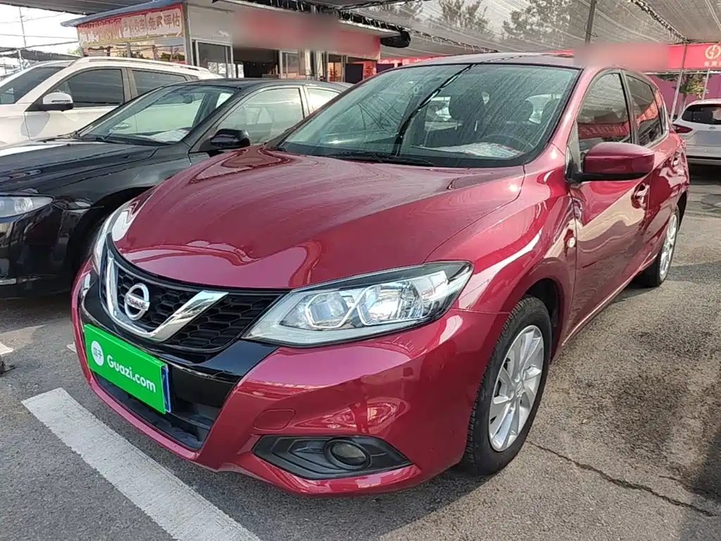Nissan Tiida — миниатюра 2