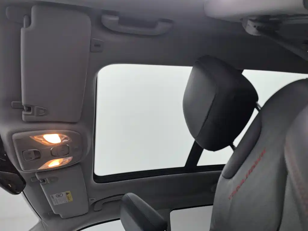 Jeep Compass — миниатюра 14
