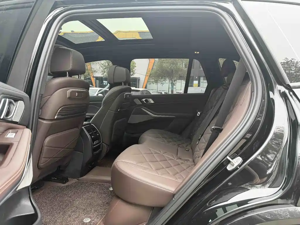 BMW X5 — миниатюра 12