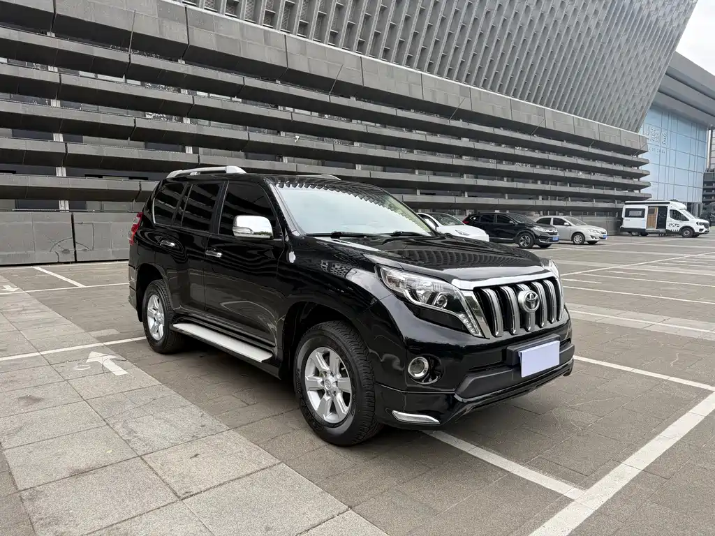 Toyota Prado (Import) — миниатюра 3