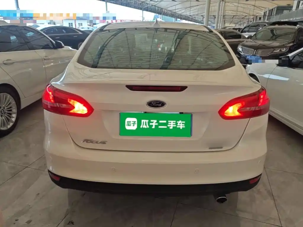 Ford Focus — миниатюра 6