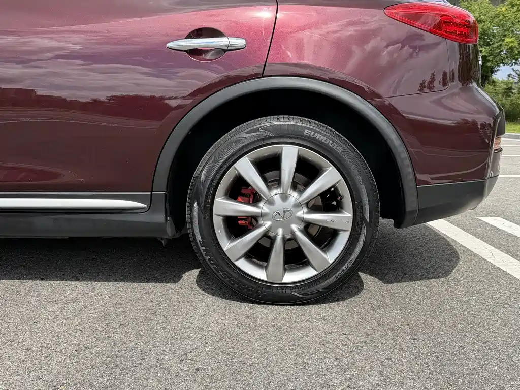 Infiniti QX50 — миниатюра 13