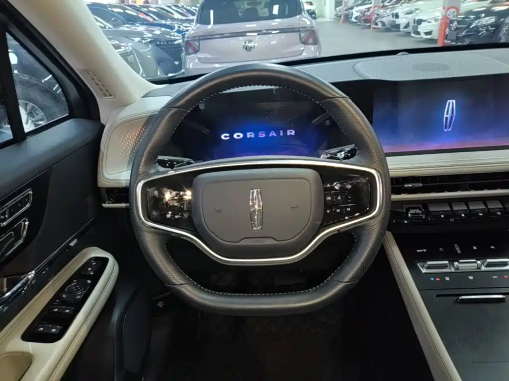 Lincoln Corsair — миниатюра 11