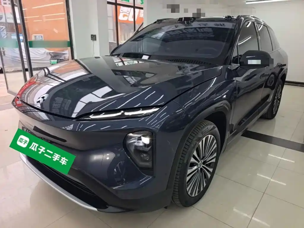 NIO ES7