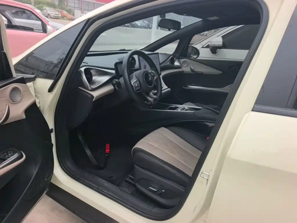 BYD Dolphin — миниатюра 16