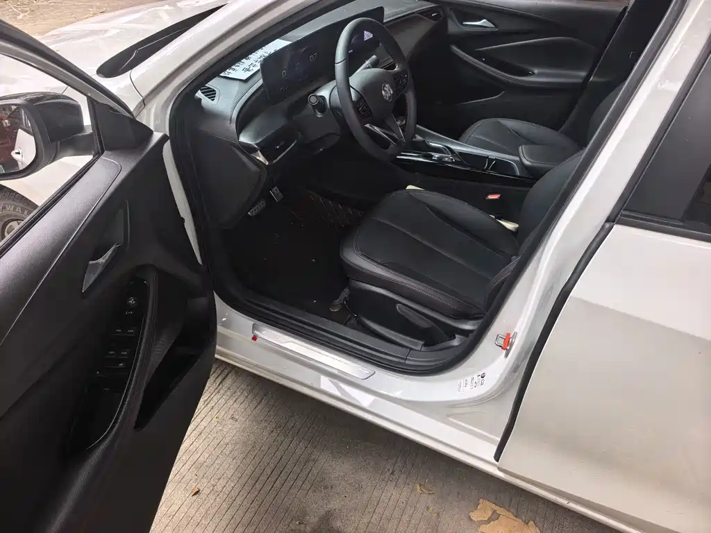 Buick Verano — миниатюра 4