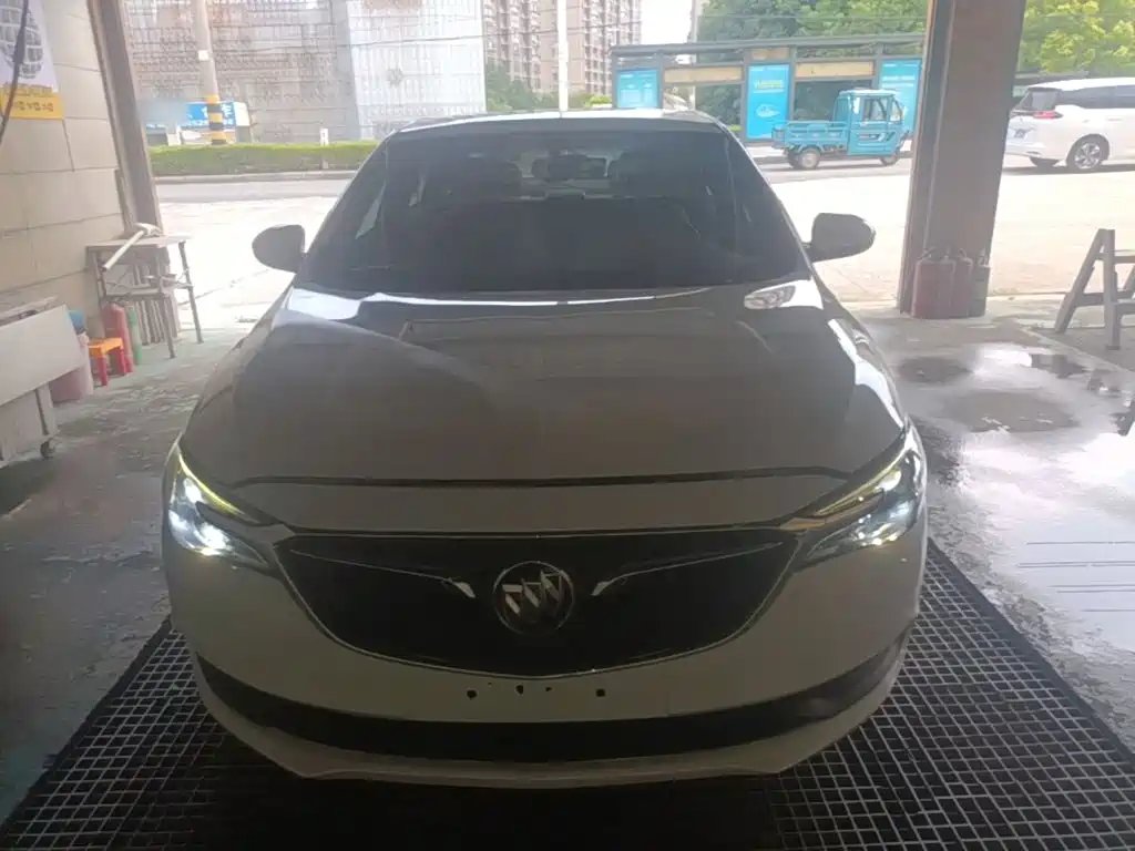 Buick Excelle — миниатюра 3