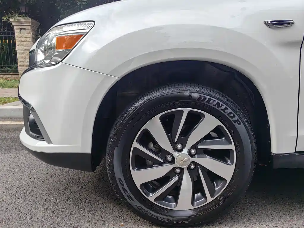 Mitsubishi ASX — миниатюра 16
