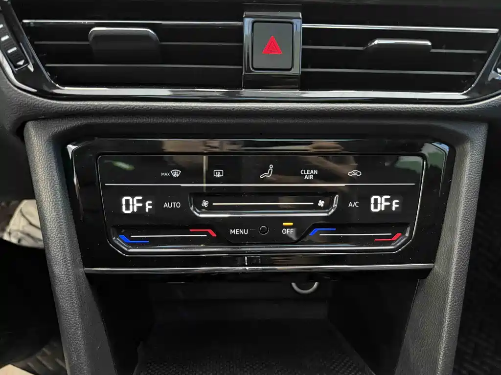 Volkswagen Tharu 2022 280TSI Comfort