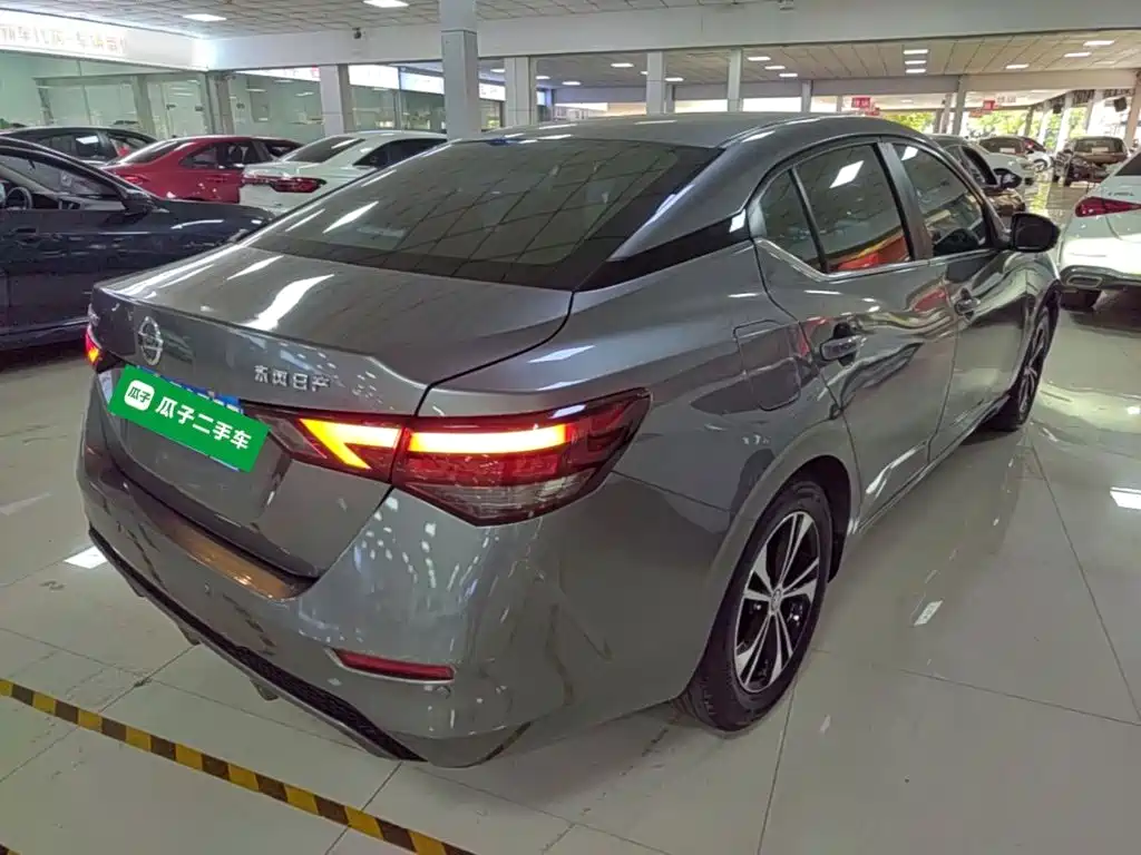 Nissan Sylphy — миниатюра 7