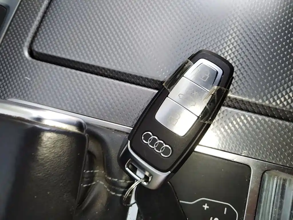 Audi A6L — миниатюра 9
