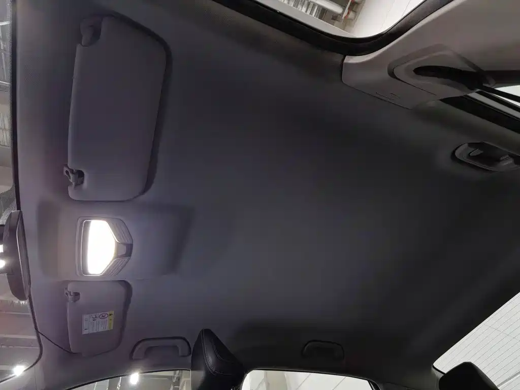 Geely Emgrand — миниатюра 14