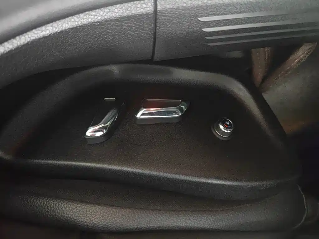 Mercedes-Benz A-Class — миниатюра 11