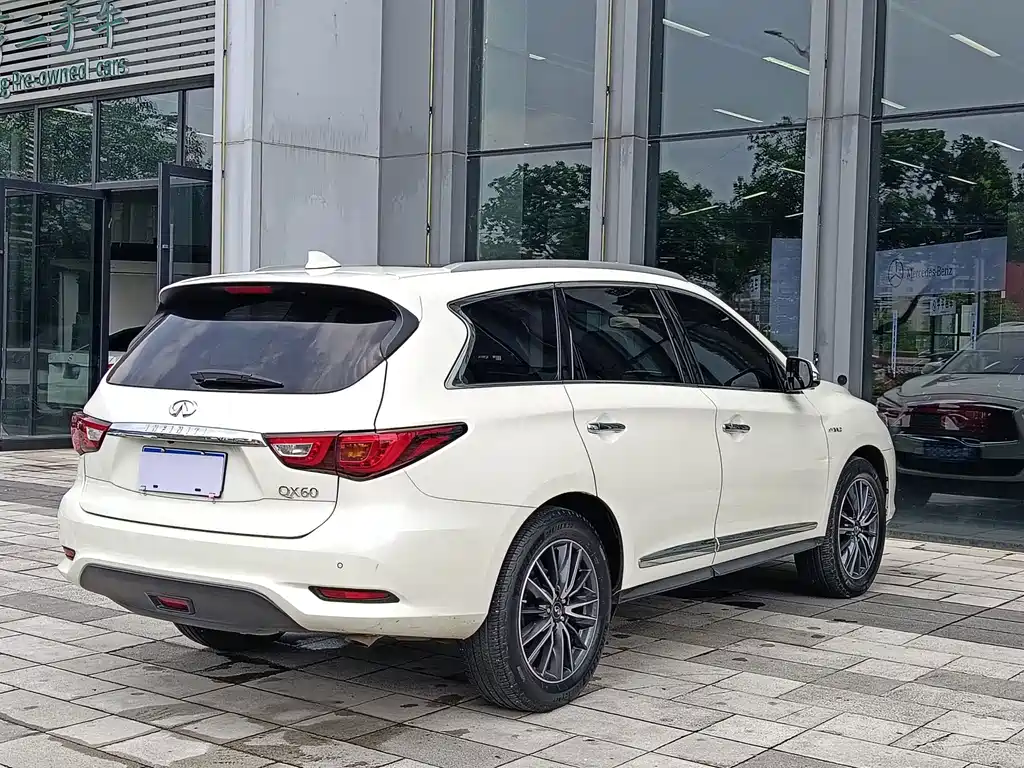 Infiniti QX60 (Import) — миниатюра 10