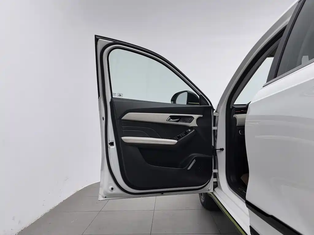 Haval Chitu — миниатюра 8