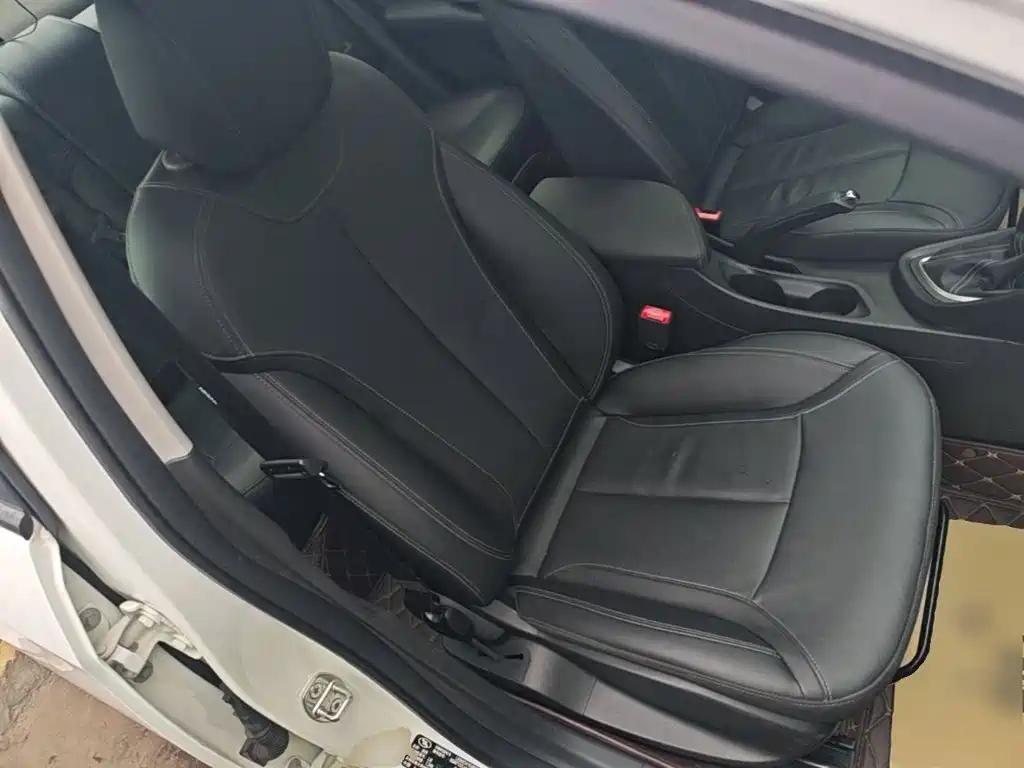 Buick Excelle — миниатюра 25