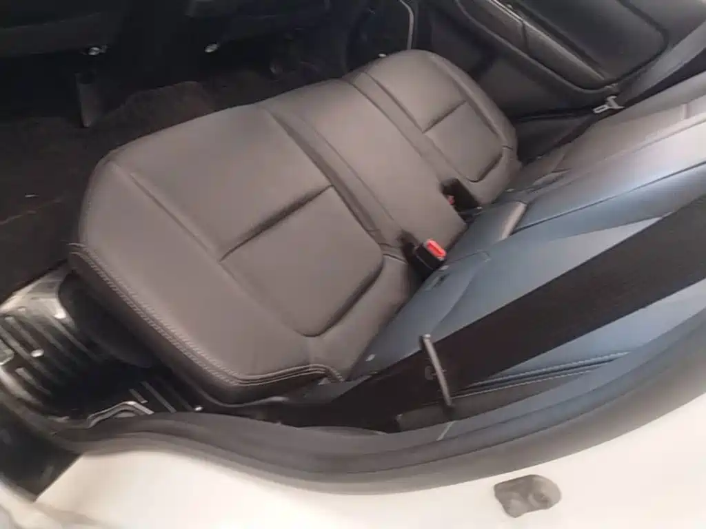 Mitsubishi Outlander — миниатюра 17