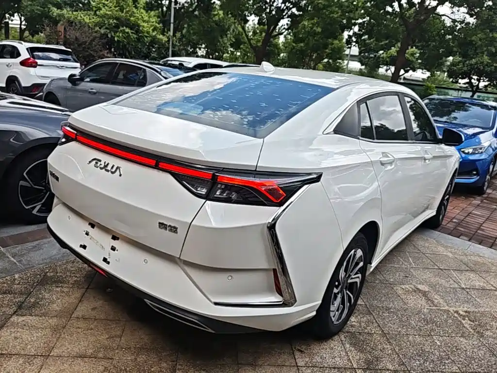 Aeolus Yixuan — миниатюра 7