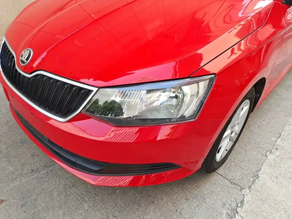 Skoda Fabia — миниатюра 24