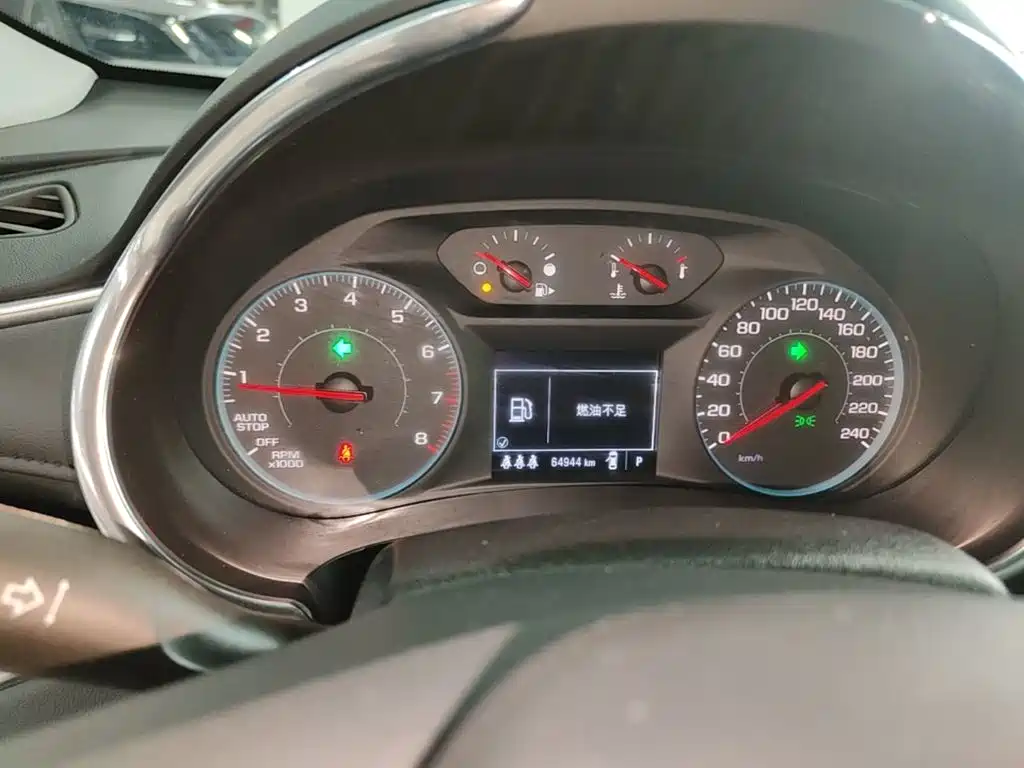 Chevrolet Malibu XL — миниатюра 12