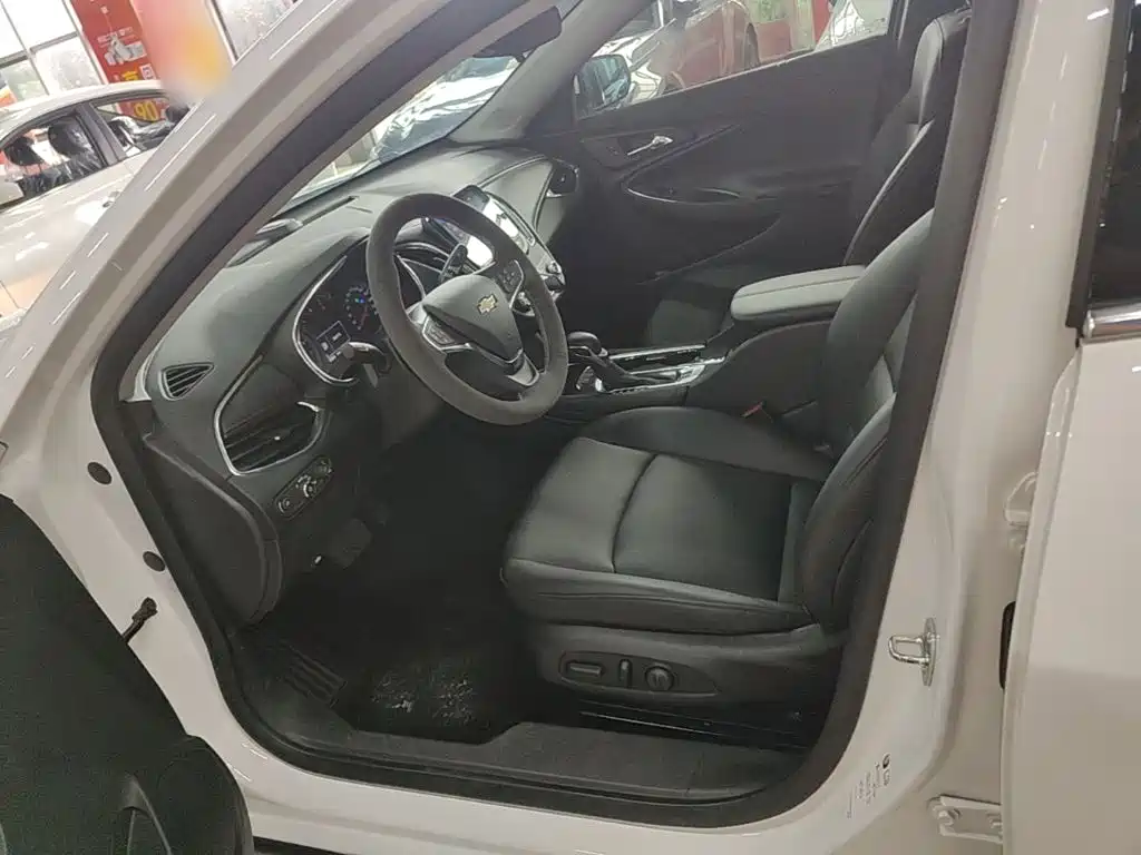 Chevrolet Malibu XL — миниатюра 15