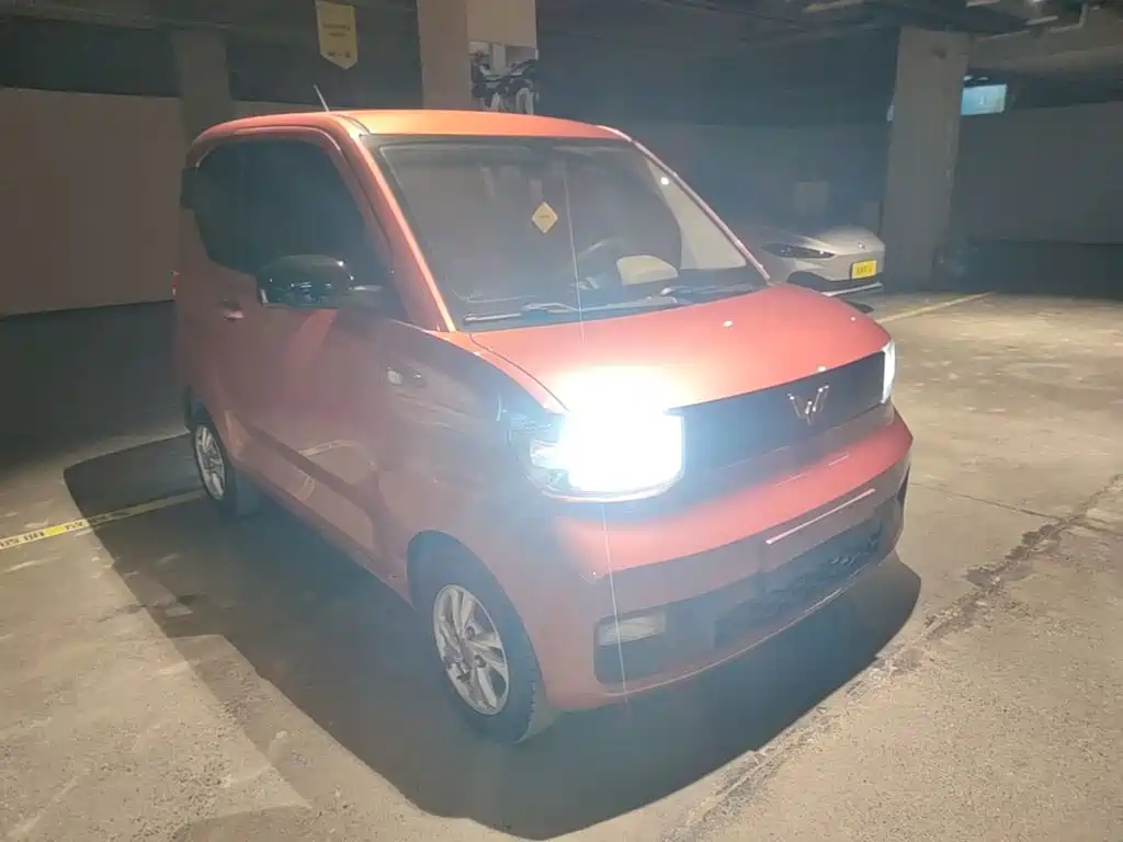 Wuling MINIEV — миниатюра 4