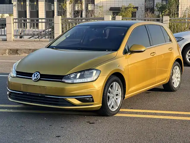 VOLKSWAGEN GOLF 2018