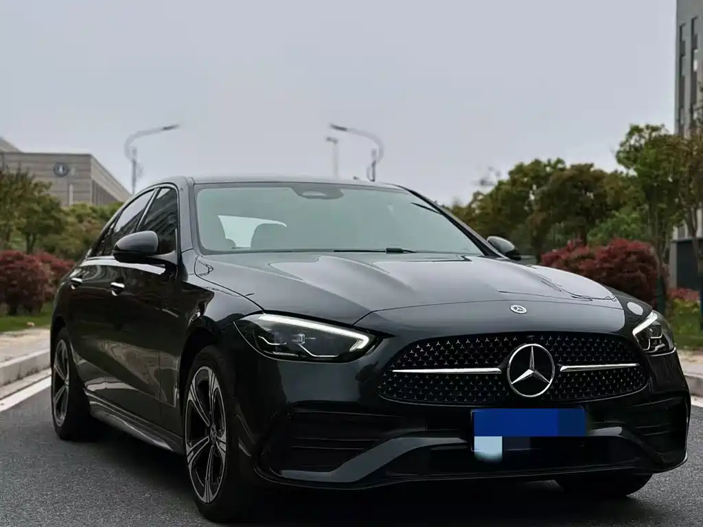 Mercedes-Benz C-Class 2022