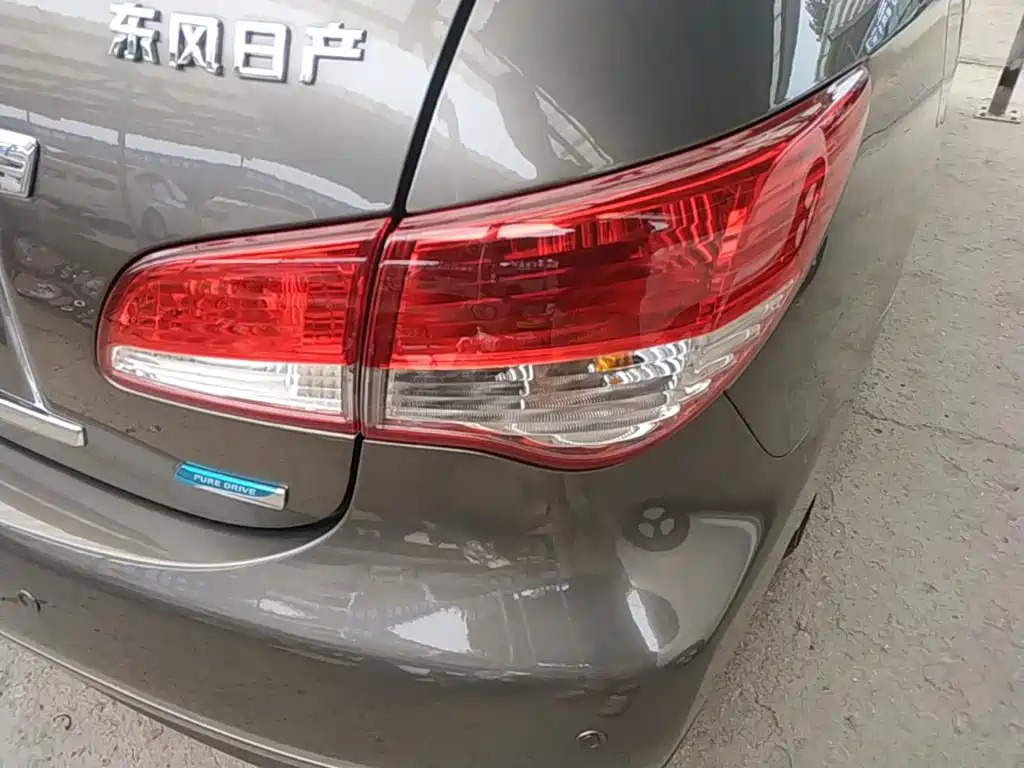 Nissan Sylphy — миниатюра 8