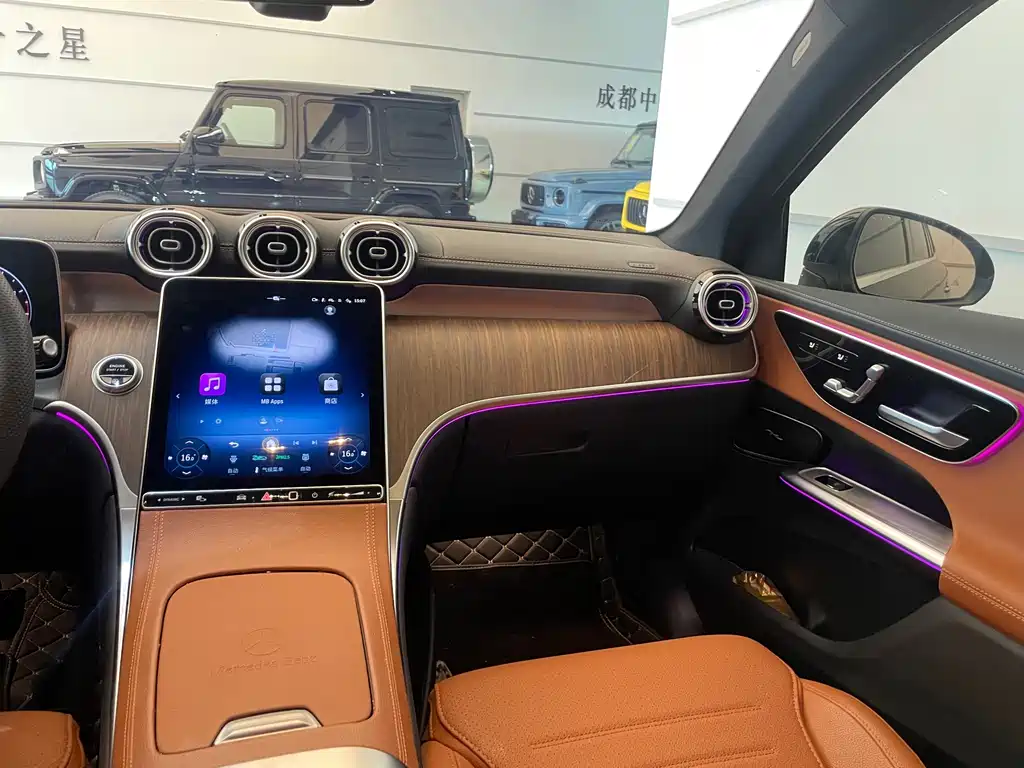 Mercedes-Benz GLC — миниатюра 13