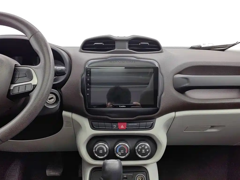 Jeep Renegade — миниатюра 12