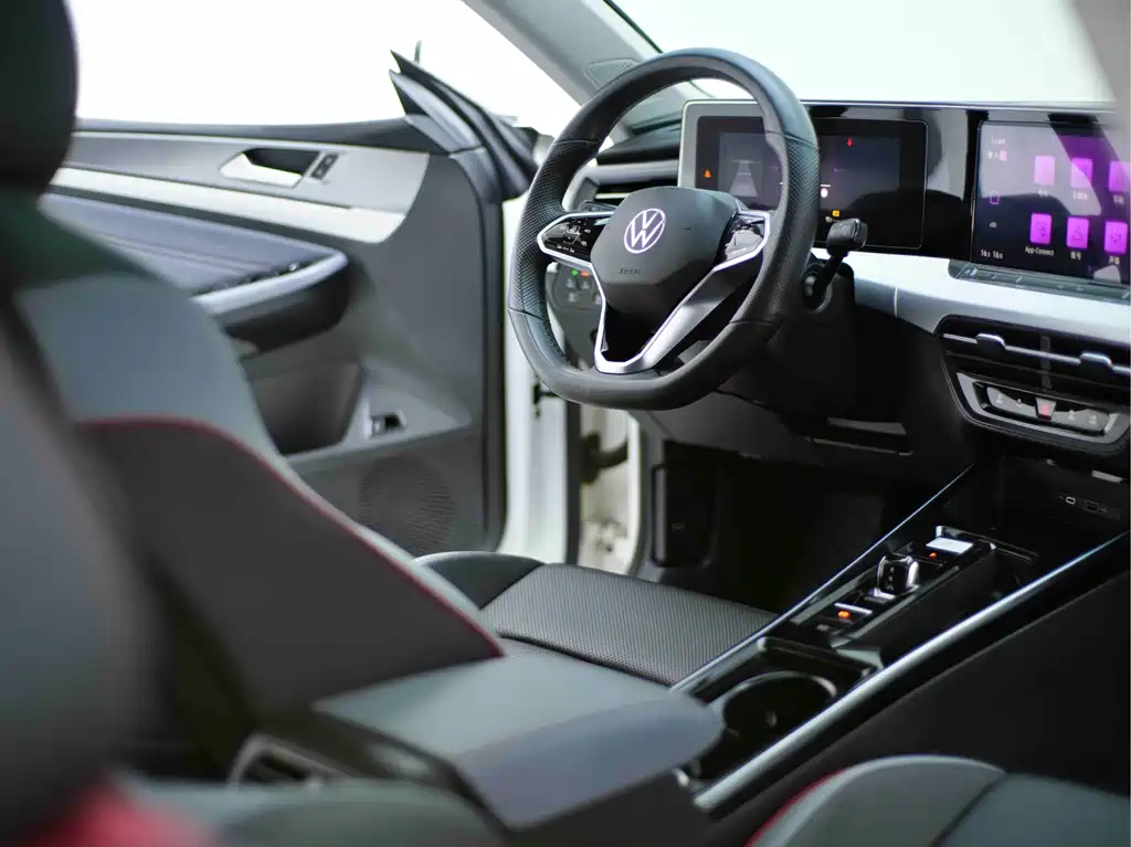 Volkswagen Lamando — миниатюра 28